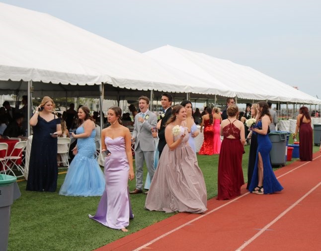 Ocean City High School students shine on prom’s red carpet DOWNBEACH